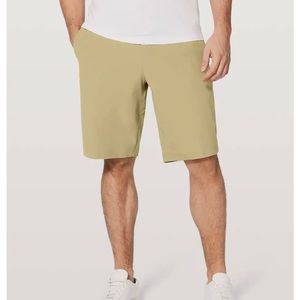 Lululemon Commission Short 9”